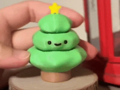 Cute Spinning Christmas Tree