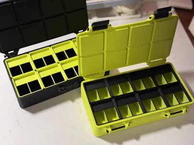 Gridfinity 2x4x4 box for small parts