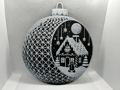 Christmas Bauble / Decoration / Ornament (Gingerbread)