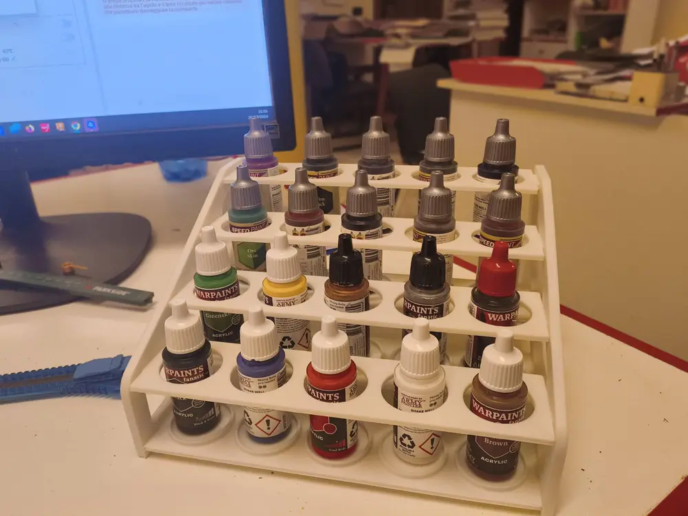 paint holder (army painter)