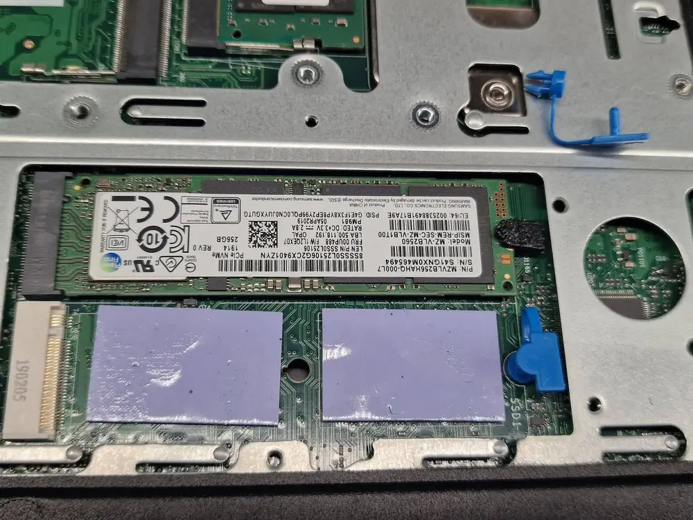 Lenovo M720q M920q M.2 SSD Retention Clip