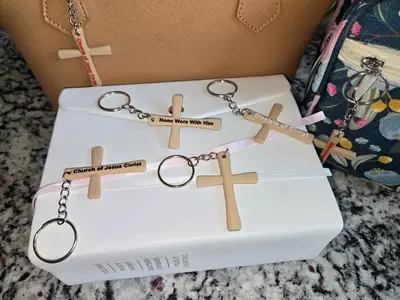 Llavero de Cruz Cristiana