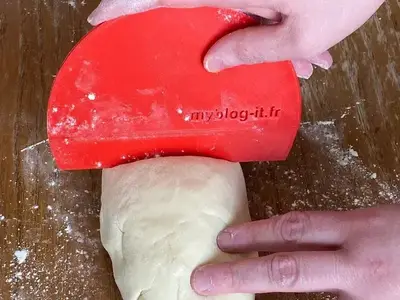Dough Cutter