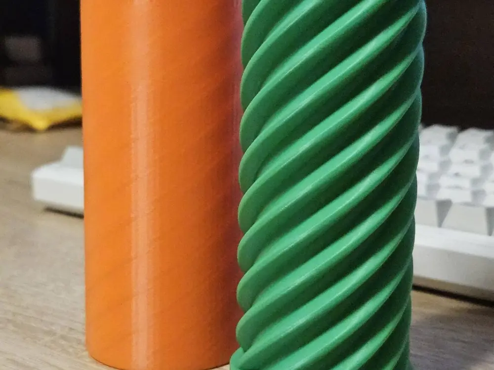 Spiral screw box - container for money, pens etc.