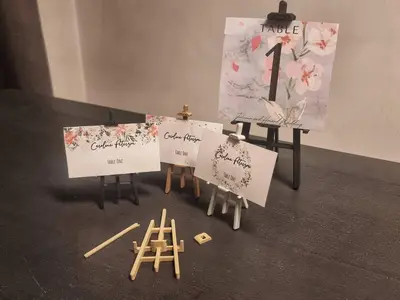 Table & Placement Card Holder Easel