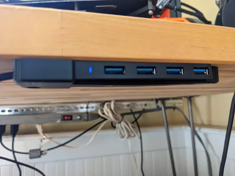 Hub USB 3.0 Anker A7516 4 Ports Ultra-slim 15cm - Occasion Parfait état
