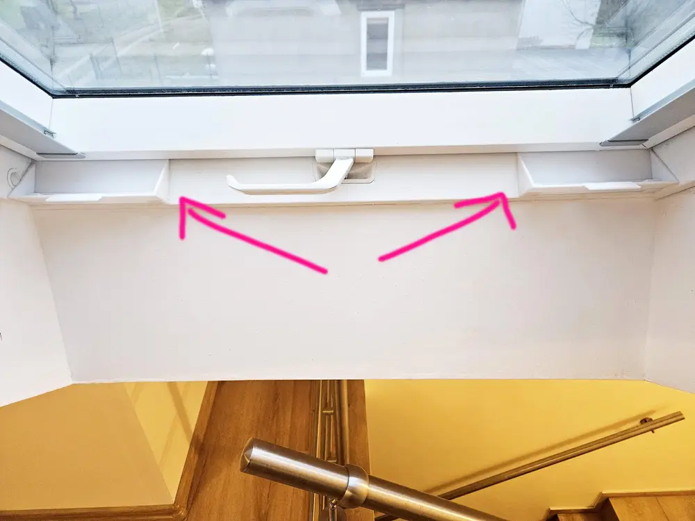 Roof Window Condensate Collector