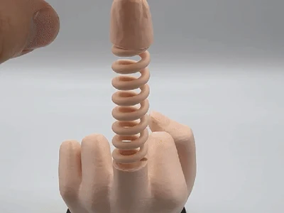 Wacky Middlefinger nice on Desk
