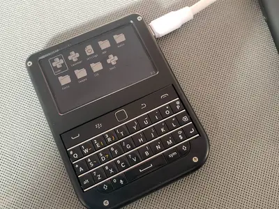 MagicBerry 2.7‘ LCD