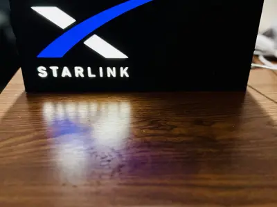 Starlink Logo - Light Up Sign