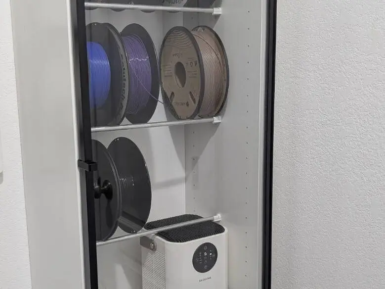 Filament Storage with Dehumidifier