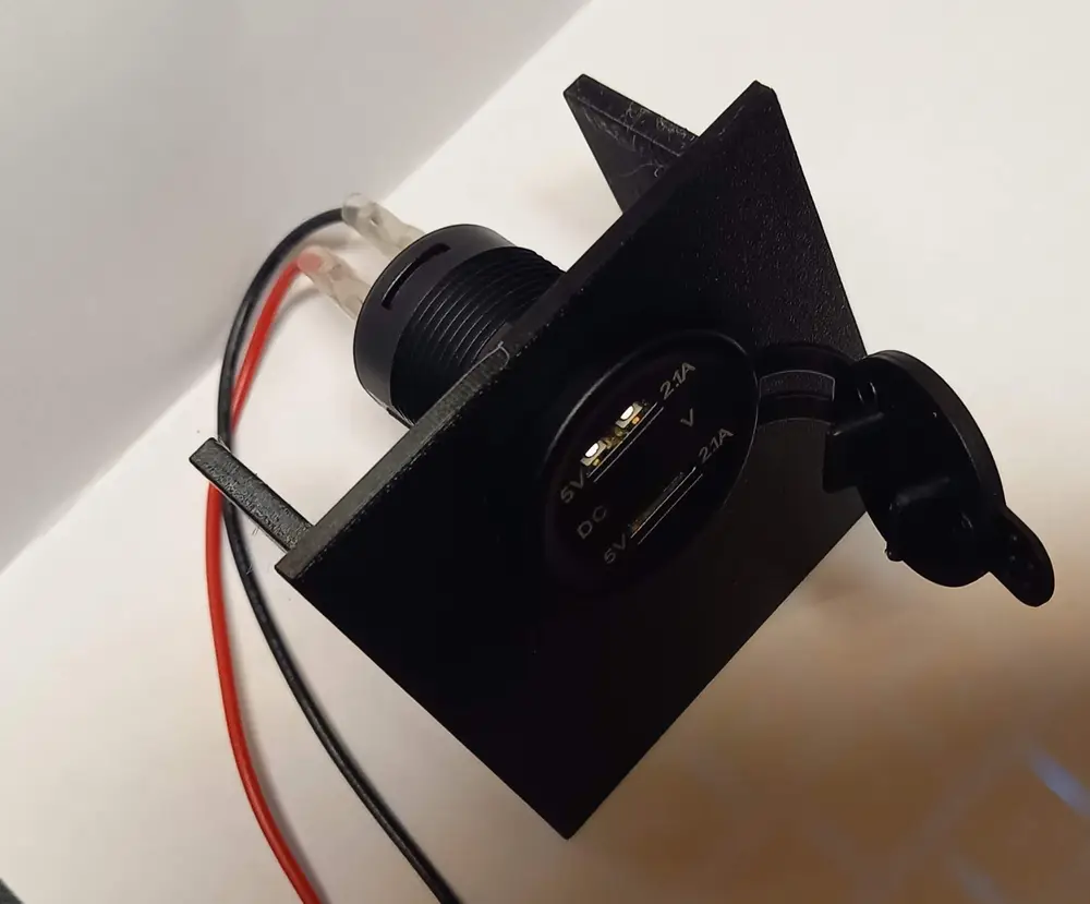 VW Bora USB socket holder