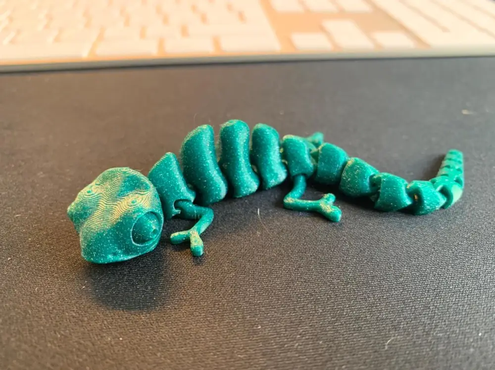 Articulated Flexo Chameleon