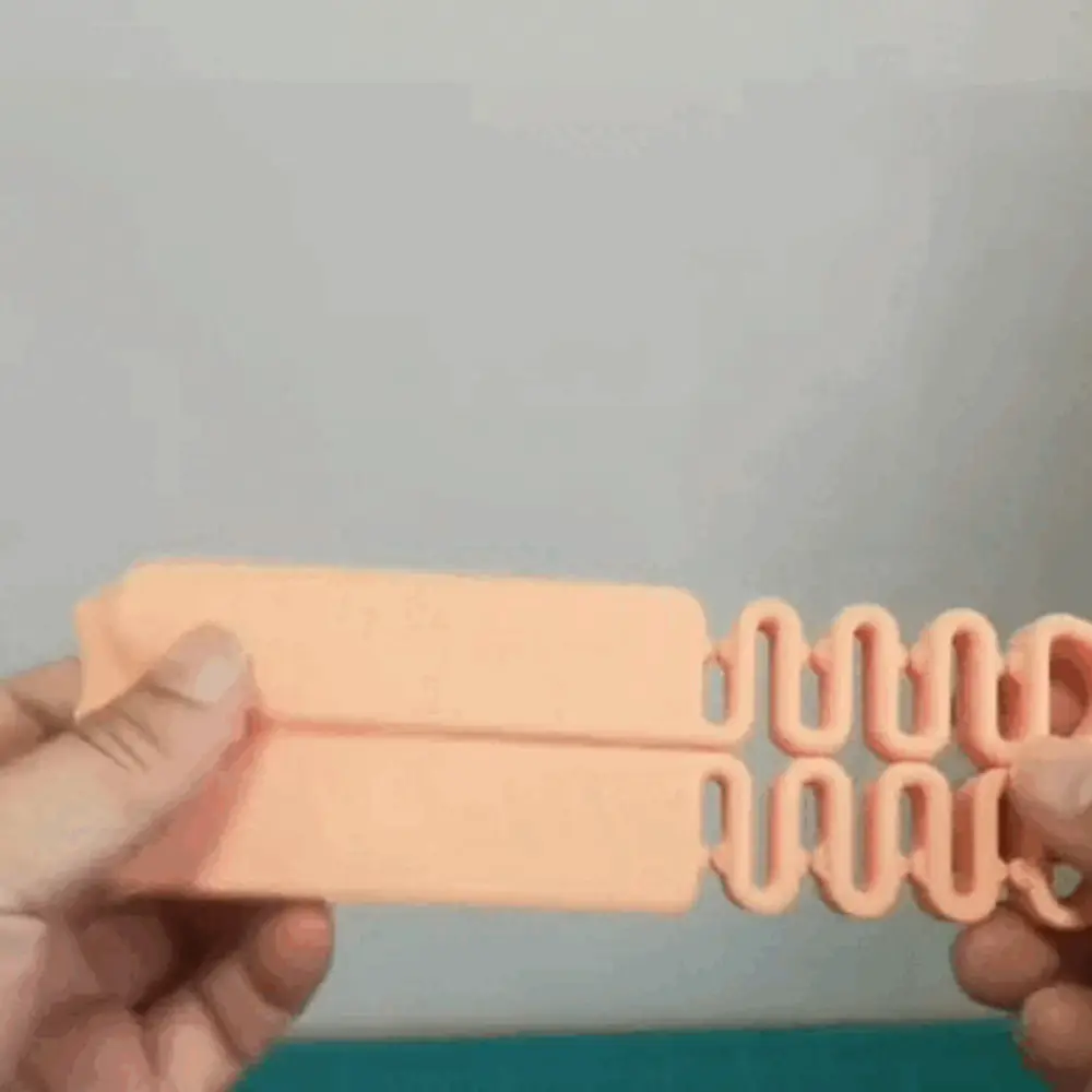 旅行折叠衣架Travel folding clothes hanger
