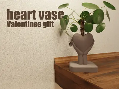 heart vase