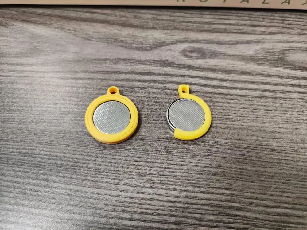 2032电池挂件/单颗收纳/挂件/key chain for 2032/2032 backup battery
