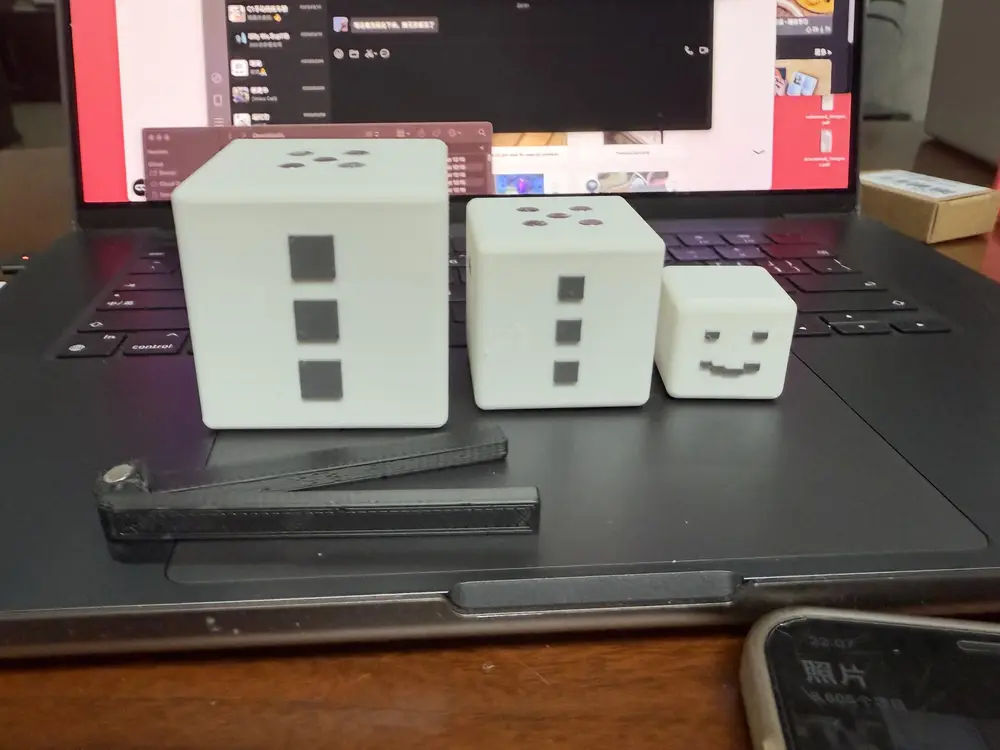 BlockFrost – Magnetic Modular Snowman