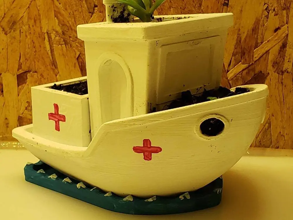 Benchy Planter