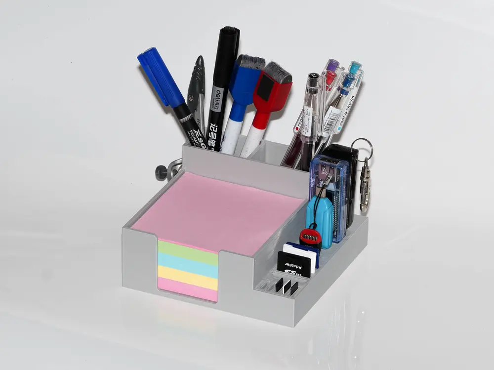 Post It Note and USB & SD Holder
