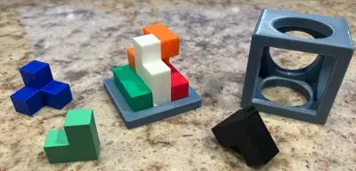 Soma Cube with Holder (Puzzle Cube)
