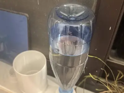 Self-watering flowerpot 自动补水花盆 V2