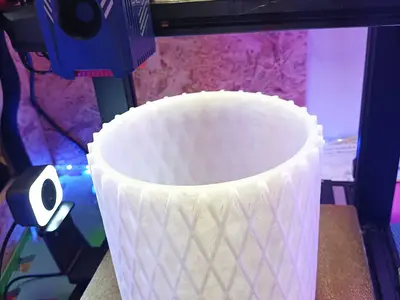 Plant pot