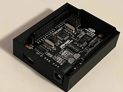 Carcasa para RobotDyn UNO + WiFi R3 – Protección y Diseño Compacto 🛠️📡