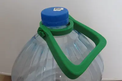 handle for 5 l bottle with neck diameter