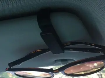 车内眼睛挂架