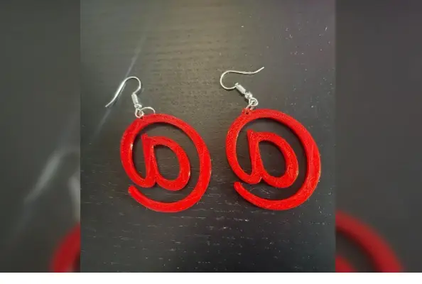 Aretes arroba en @