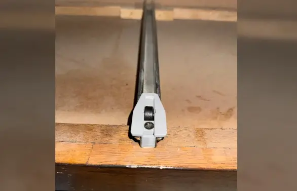 Guías para rieles de cajones de cómoda