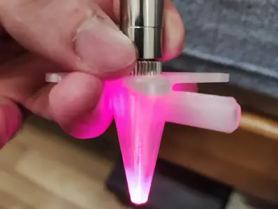 Laser head air-assist