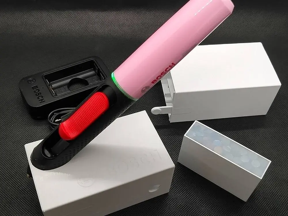 Bosch Gluey case & stand