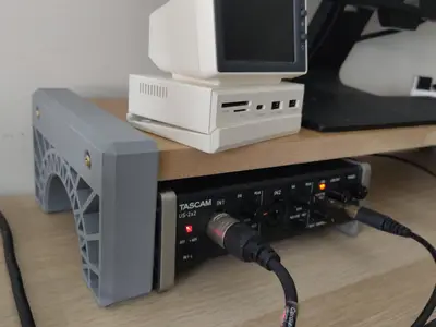 Monitor Riser "Eiffel" style