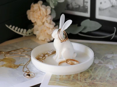 Rabbit Ring Holder