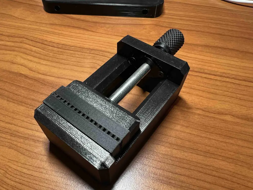 Makeronline: Download Free 3D Printing Models and Print Now