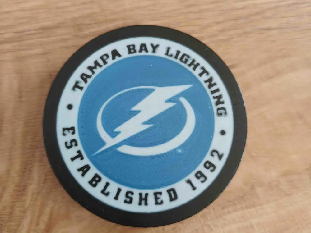 Puck with Club Logo TAMPA BAY LIGHTNINGS