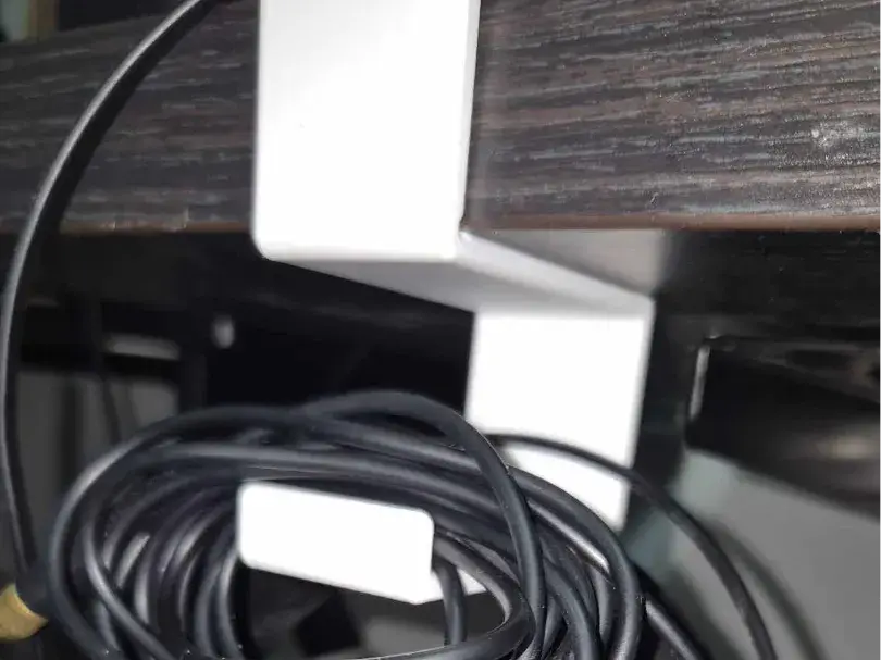 Headphones Deck Hanger