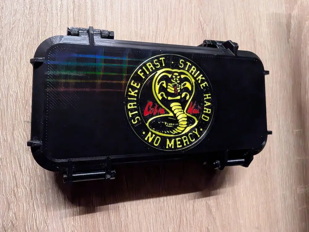 Flipper Zero Cobra Kai Case With Cable Insert