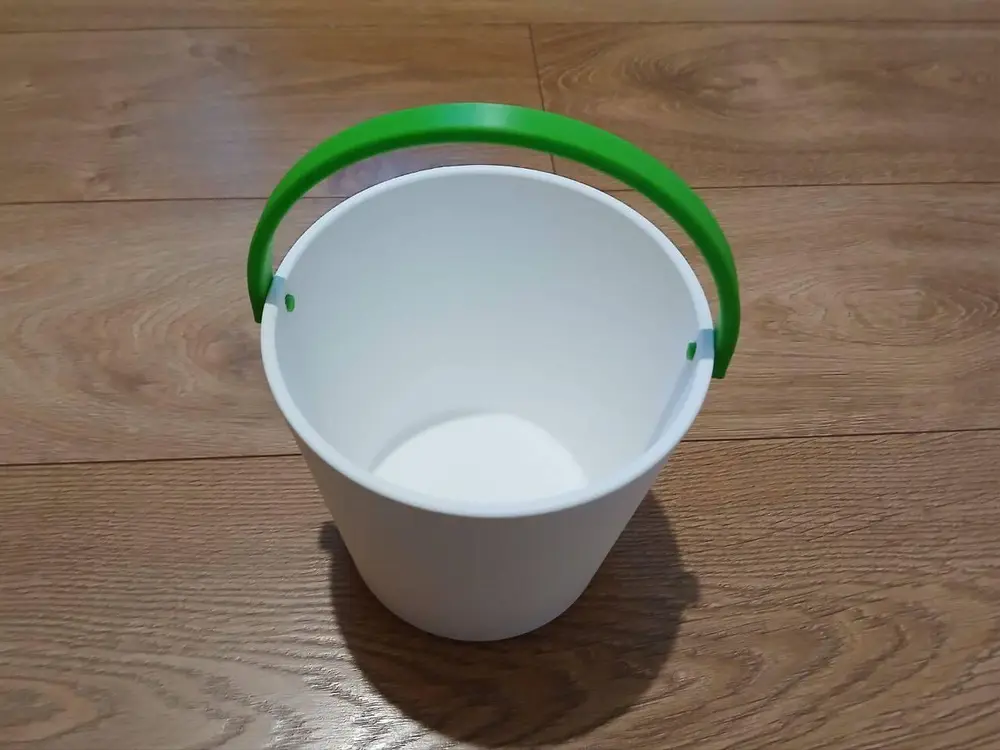 Bucket (1.8 liters)