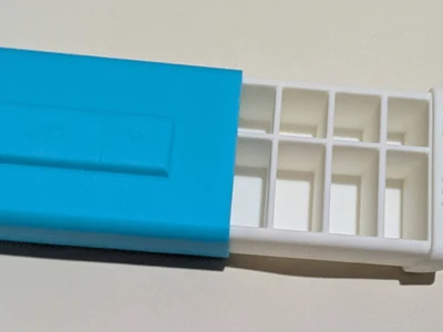 pill organizer