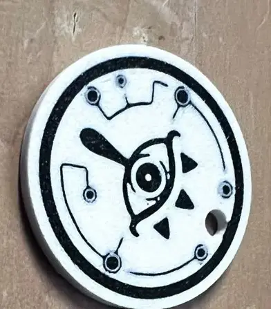 Zelda Sheikah keychain