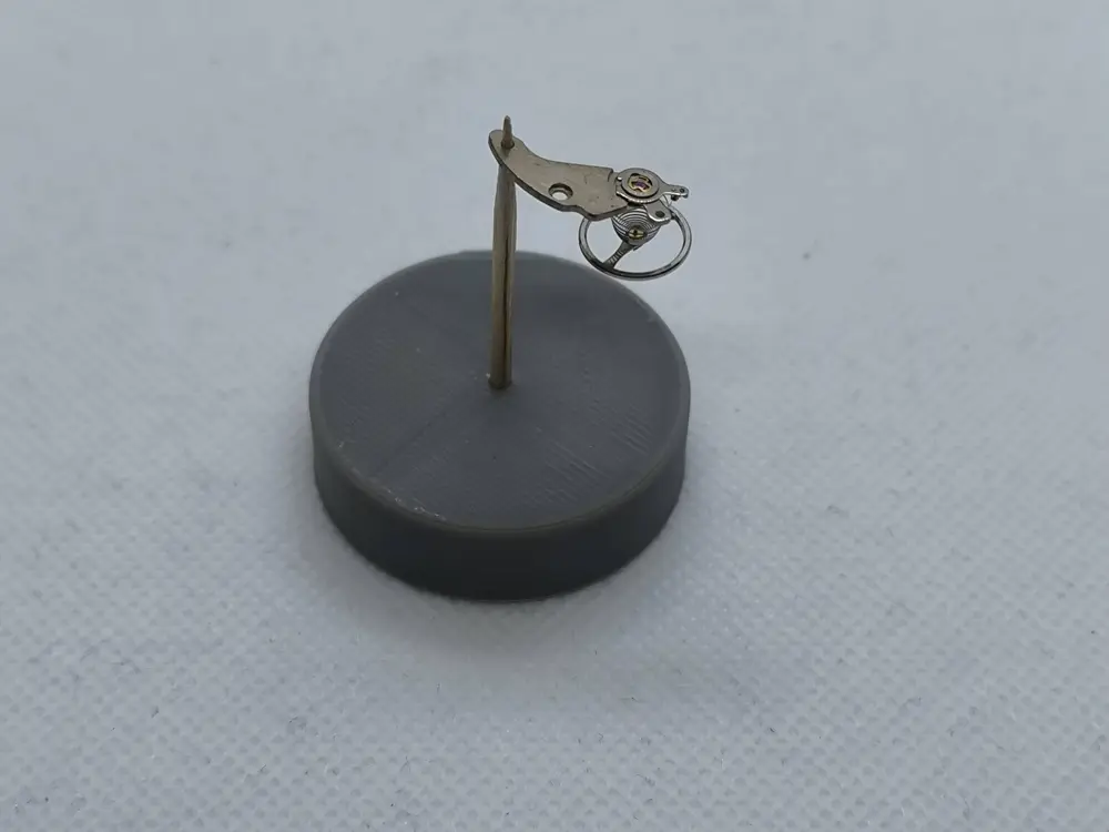 Balance tack (watchmaker)