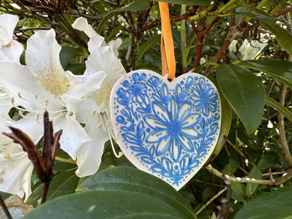 Flower Heart - intricate details and hook