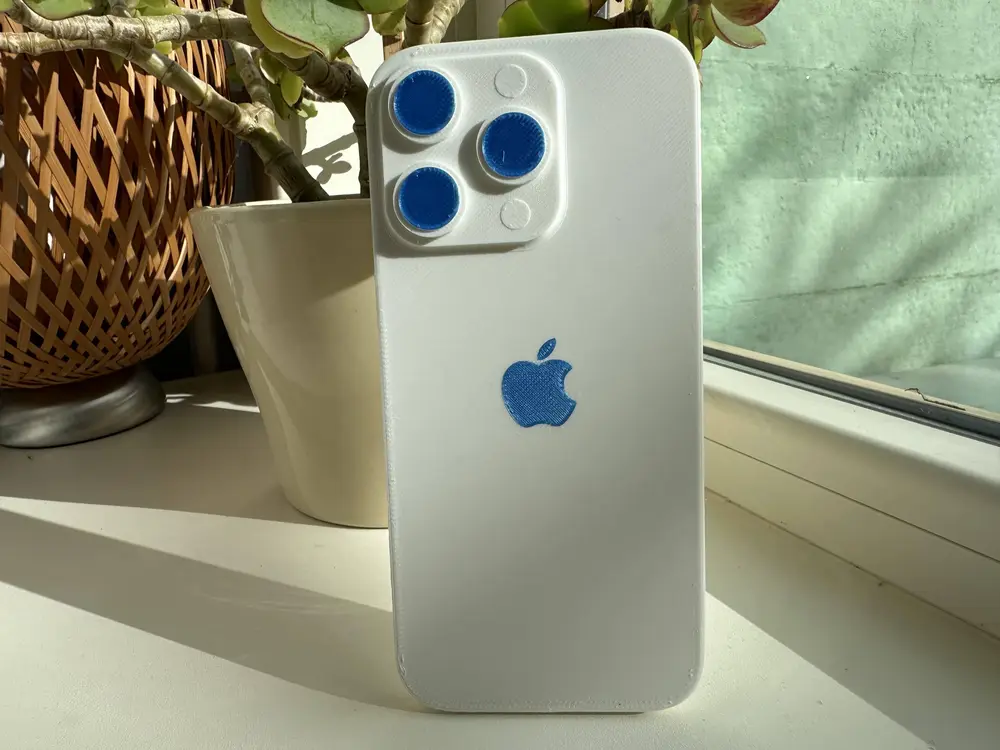iPhone 16 Pro 3D model