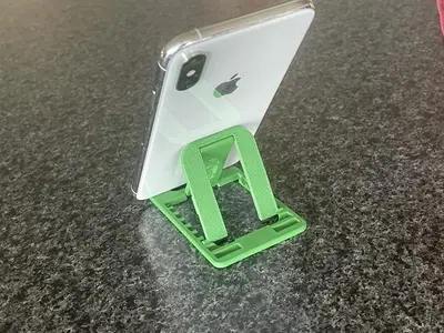Creditcard sized Phone Stand