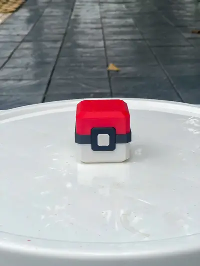 Pokeball Pokemon Multipart