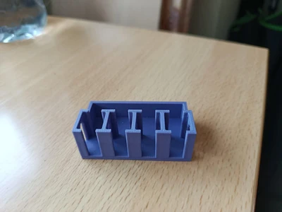 Cuvette holder with support for lids