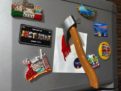Magnetic Axe with blood for fridge