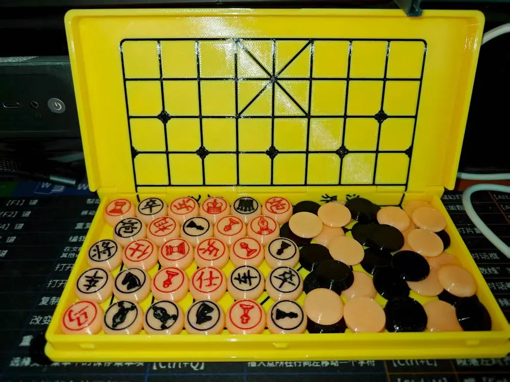 三合一象棋和五子棋&收纳棋盘 / chess&xiangqi&chessboard box